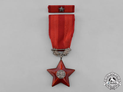 czechoslovakia,_socialist_republic._an_order_of_the_red_star,_m19_1729