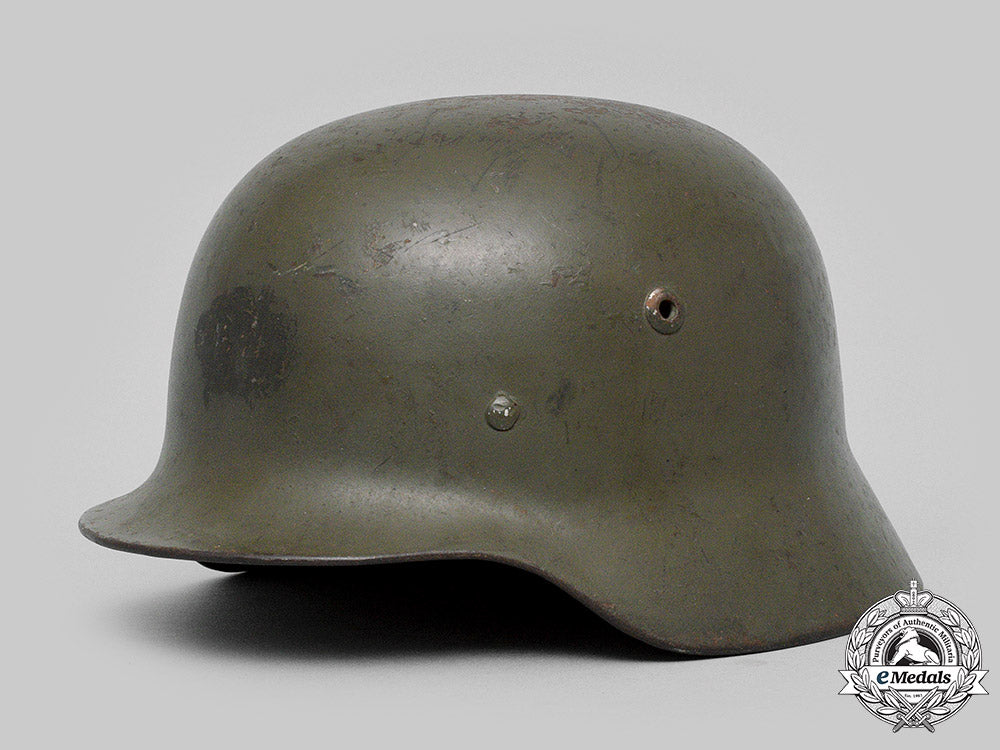 germany,_ss._a_waffen-_ss_m35/40_single_decal_steel_helmet,_by_schuberth_werk_m19_17328