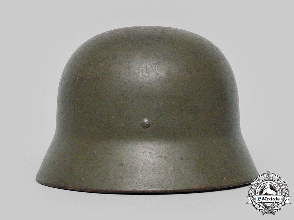 germany,_ss._a_waffen-_ss_m35/40_single_decal_steel_helmet,_by_schuberth_werk_m19_17331