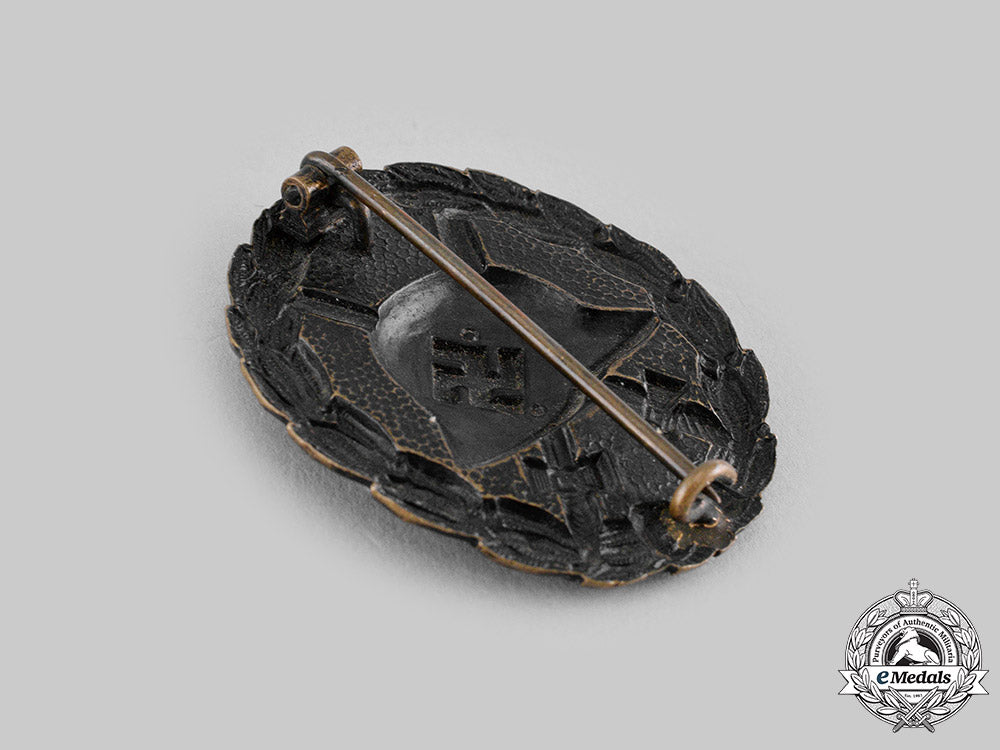 germany,_wehrmacht._a_wound_badge,_black_grade,_legion_condor_m19_17341
