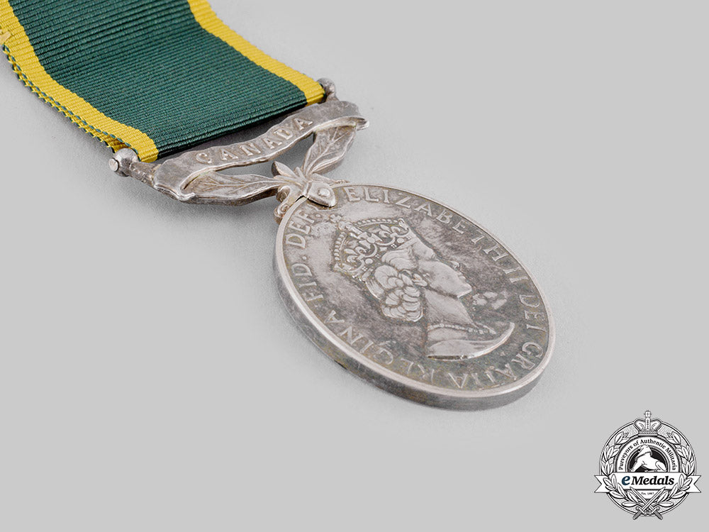 united_kingdom._an_efficiency_medal_with_canada_scroll,_un-_named_m19_17735