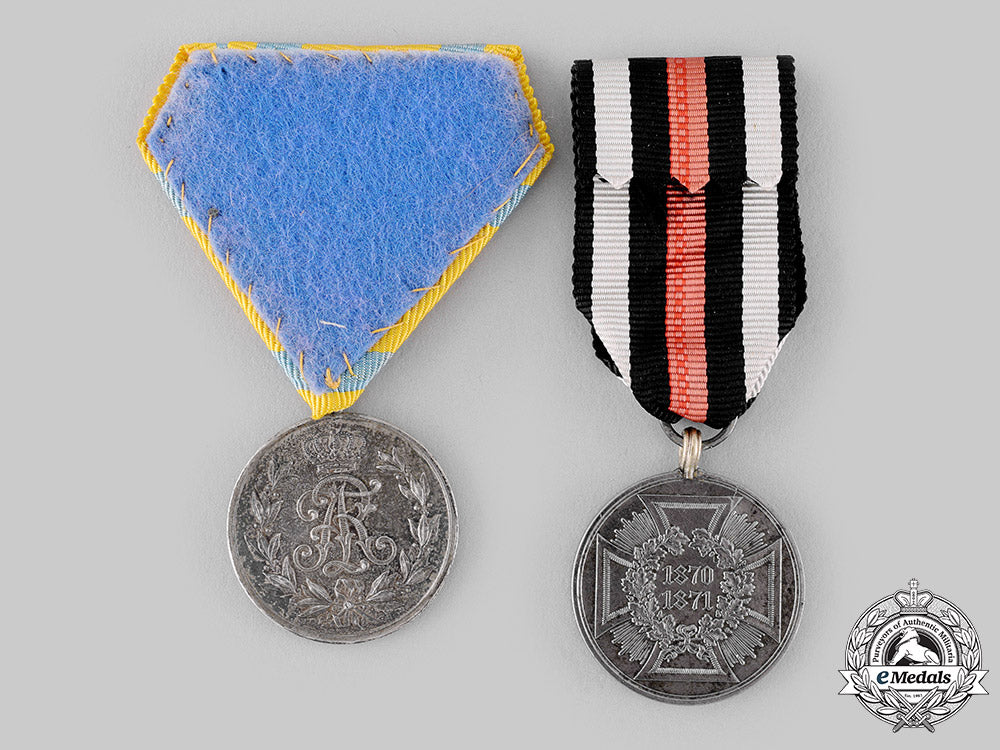 germany._a_mixed_lot_of_badges_and_medals_m19_18003