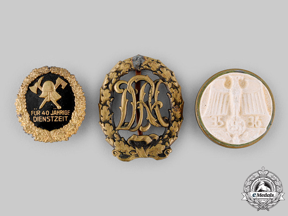 germany._a_mixed_lot_of_badges_and_medals_m19_18004