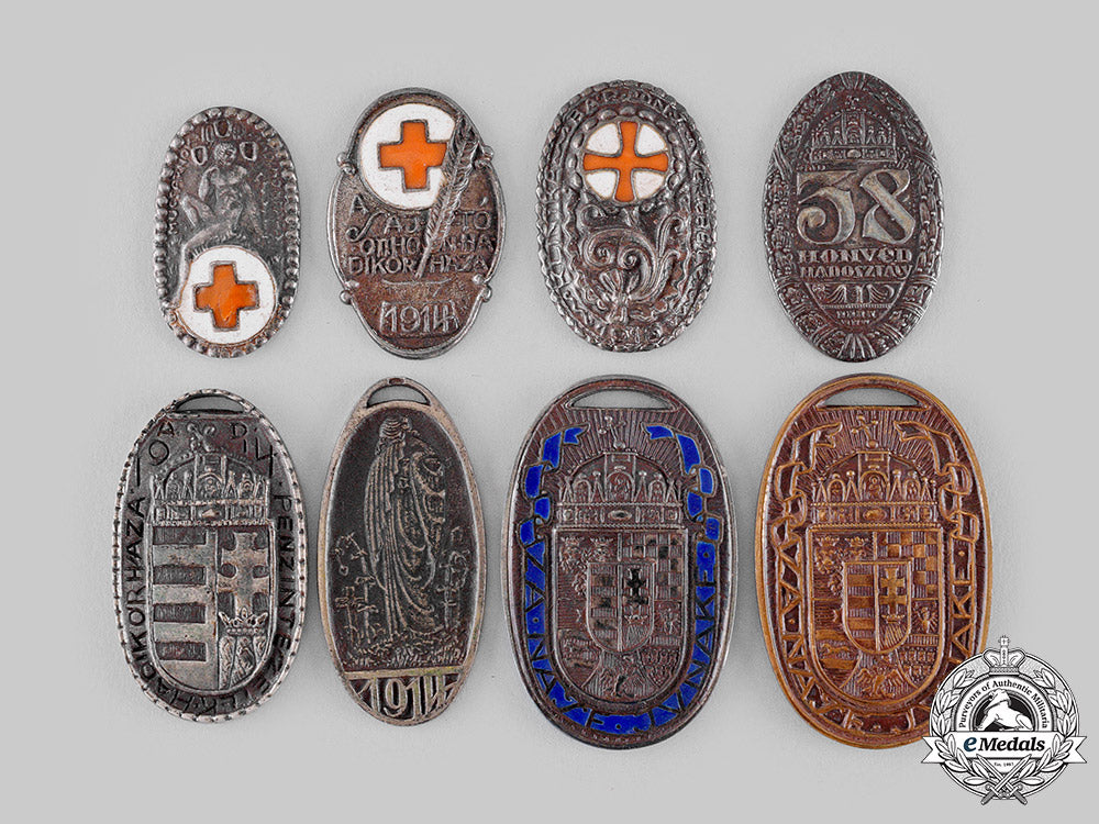 hungary,_kingdom._a_cased_salesman's_display_of_war_medals1914-17,_by_richard_adolf_zutt_m19_18120