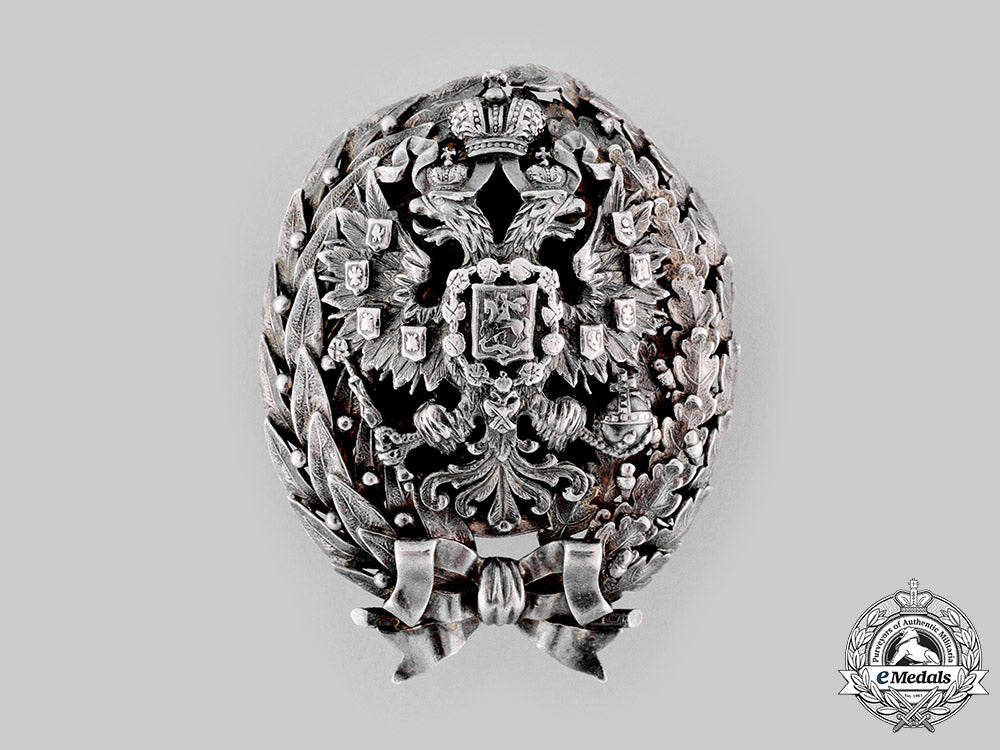 russia,_imperial._an_imperial_nicholas_military_academy_graduation_badge,_by_kortman,_c._m19_18263
