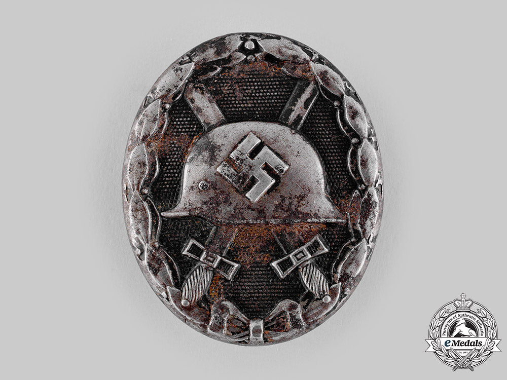 germany,_wehrmacht._a_wound_badge,_black_grade_m19_18275