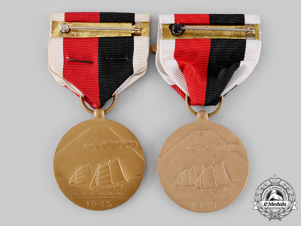 united_states._a_pair_of_army_of_occupation_medals_m19_18328