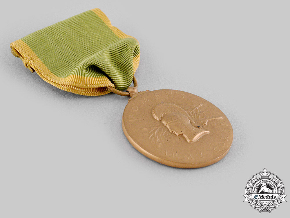 united_states._a_lot_of_second_war_service_medals_m19_18340