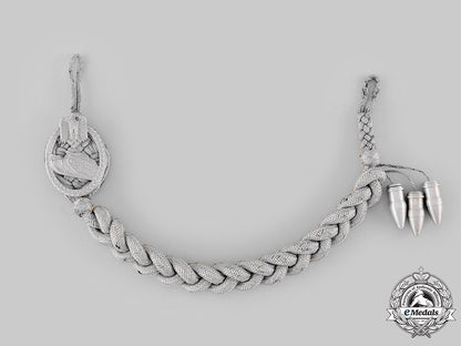 germany,_heer._an_armoured_marksmanship_lanyard,_type_ii,_grades8_m19_18356_1