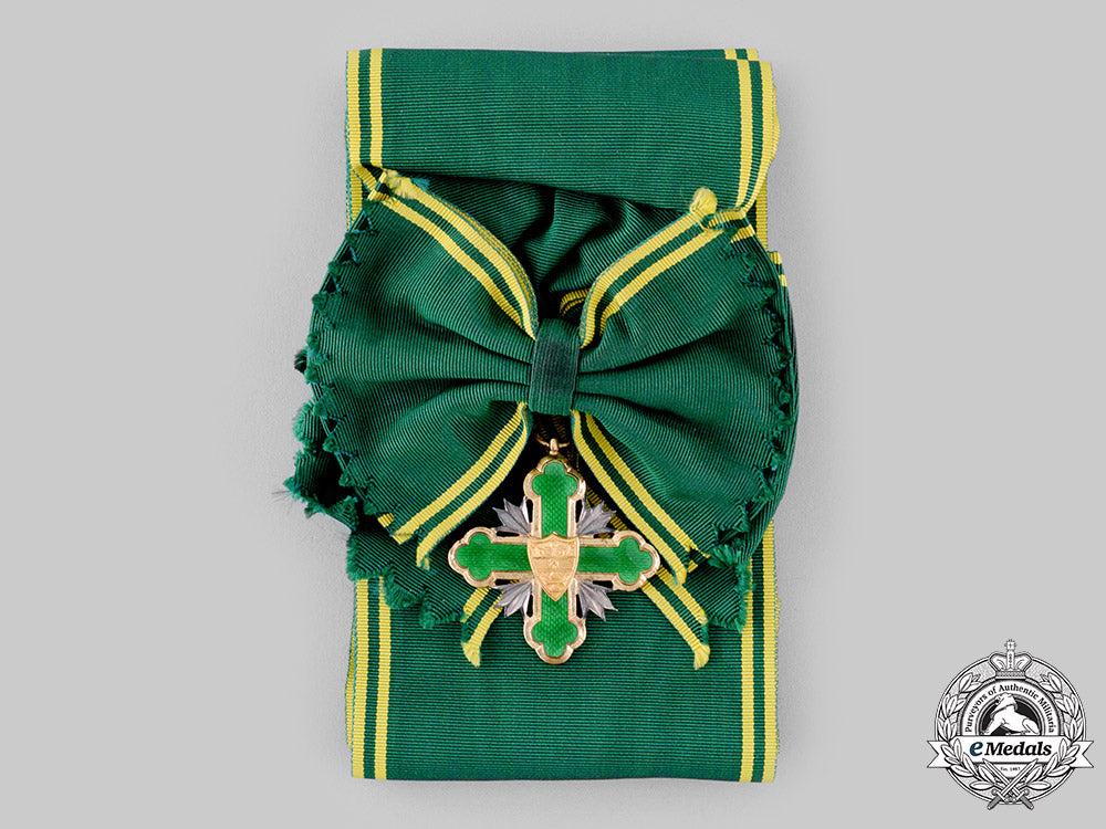 colombia,_republic._an_order_of_san_carlos,_grand_cross_with_case,_by_meco,_c.1980_m19_18426_1_1