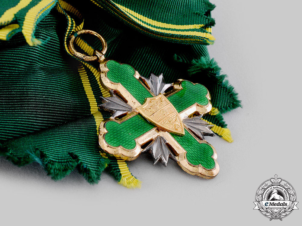 colombia,_republic._an_order_of_san_carlos,_grand_cross_with_case,_by_meco,_c.1980_m19_18429_1_1