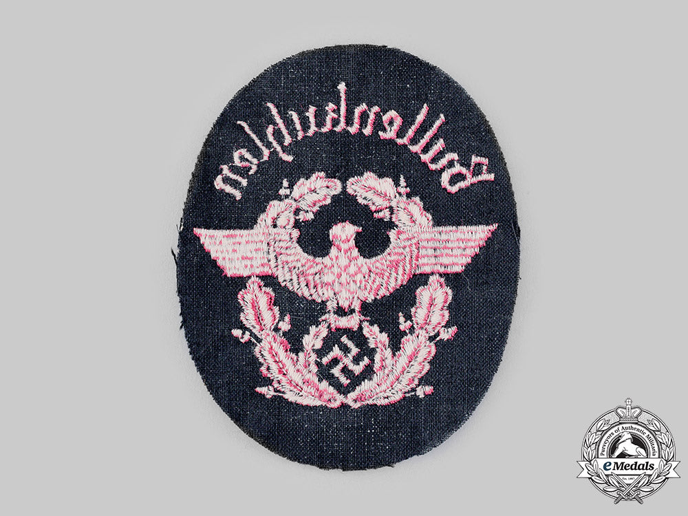 germany,_feuerschutzpolizei._a_bullenkuhlen_sleeve_insignia_m19_18483_1