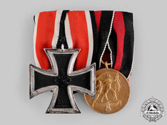 Germany, Wehrmacht. An Ek Ii Class Medal Pair