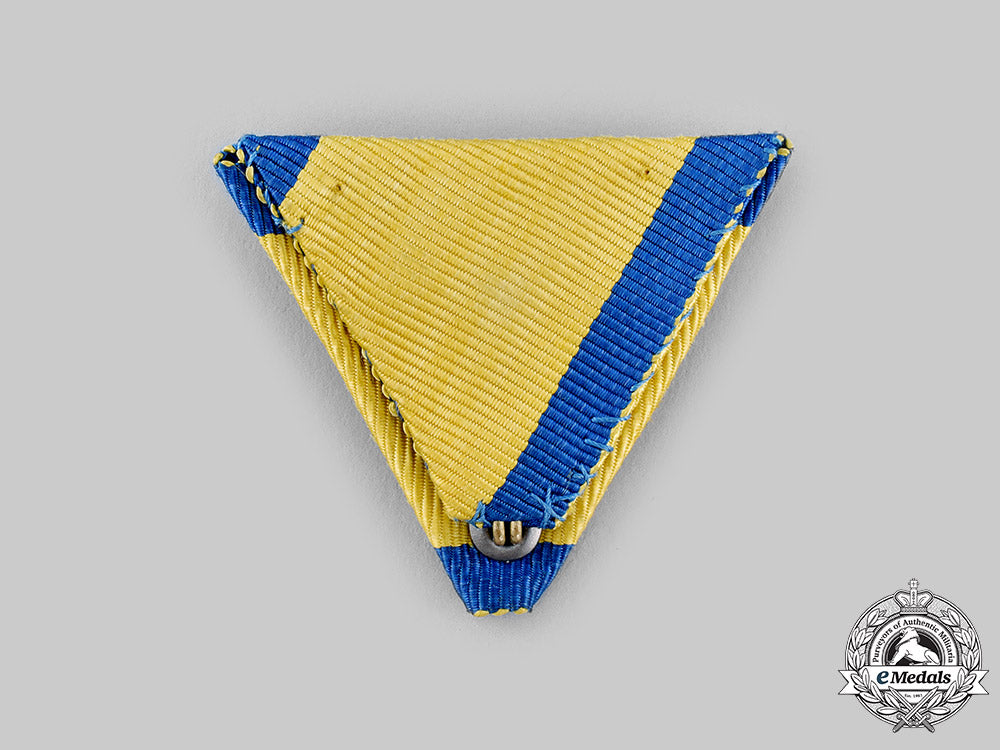 austria,_imperial._an_order_of_the_iron_crown,_ribbon_with_ii_class_small_decoration_with_war_decoration(_collectors_copy)_m19_18566