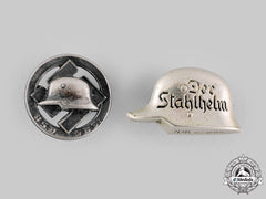 Germany, Der Stahlhelm. A Pair Of Stahlhelm Membership Badges