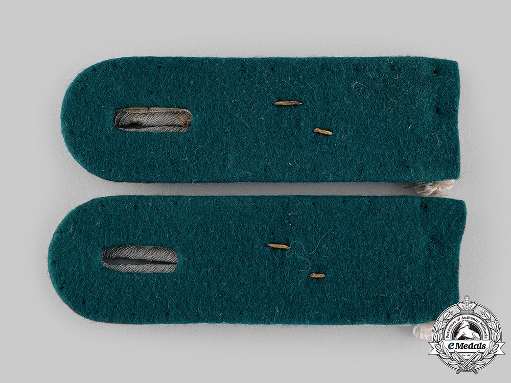 germany,_heer._a_set_of_heeresverwaltung(_army_administration)_beamter_shoulder_boards_m19_18610_1_1