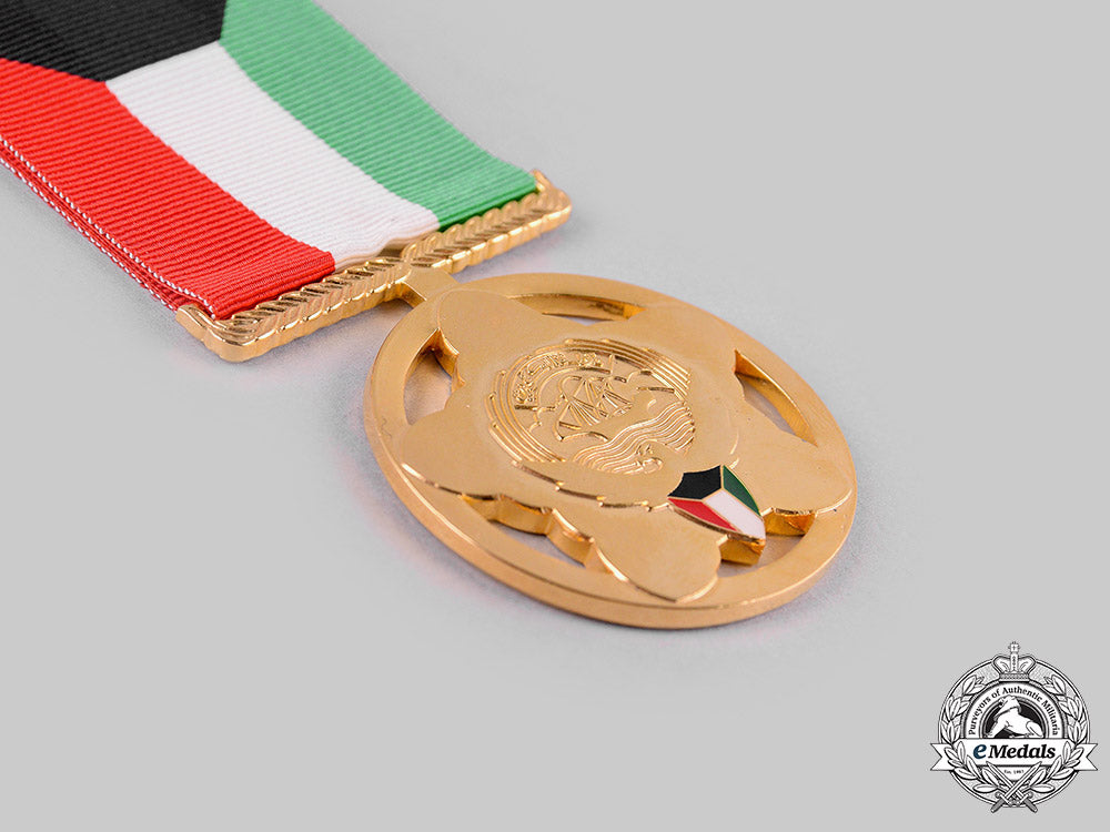 kuwait,_state._a_kuwait_liberation_medal1991,_iii_class_m19_18741_1