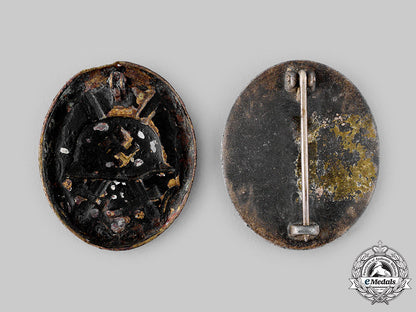germany,_wehrmacht._a_pair_of_wound_badges_m19_18954_1