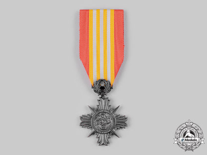 vietnam,_republic,_south_vietnam._an_armed_forces_medal_of_honour_of_merit,_ii_class_m19_19020