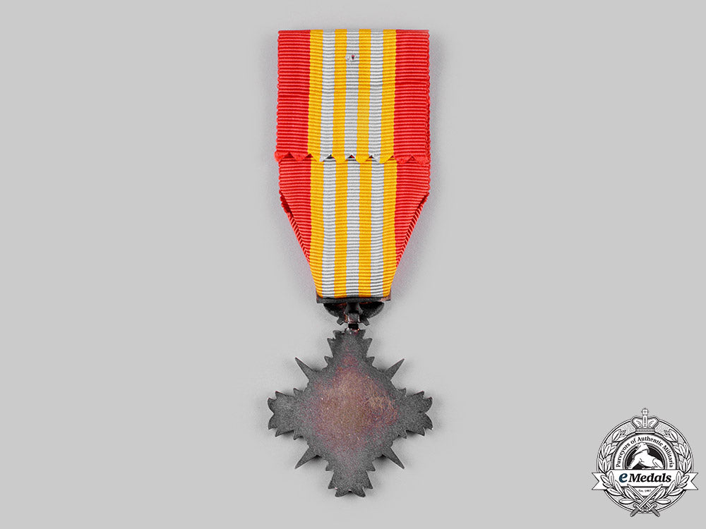 vietnam,_republic,_south_vietnam._an_armed_forces_medal_of_honour_of_merit,_ii_class_m19_19021