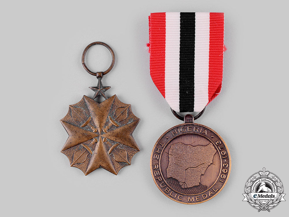 congo,_democratic_republic;_nigeria,_federal_republic._two_medals&_awards_m19_19026