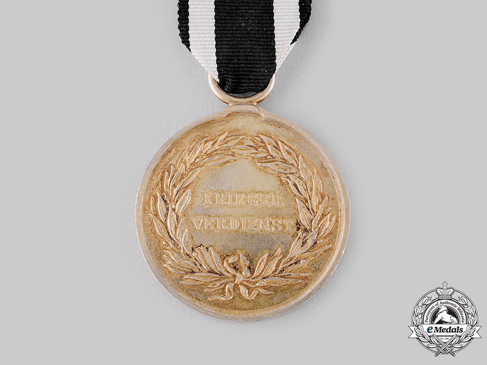 germany,_imperial._a_warrior_merit_medal,_museum_exhibition_example_m19_19114