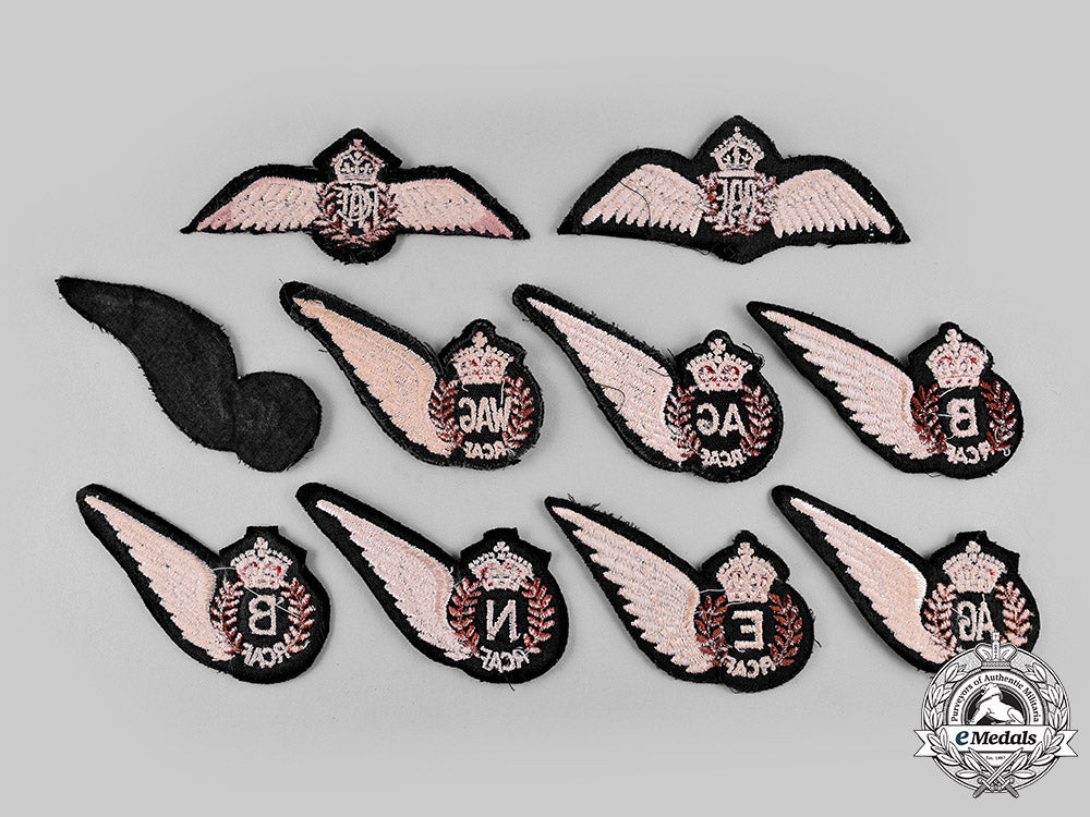 canada,_united_kingdom._a_lot_of_nine_king's_crown_royal_canadian_air_force(_rcaf)/_royal_air_force(_raf)_badges_m19_19133_1