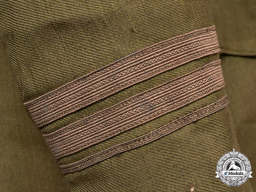 japan,_imperial._an_army_officer’s_tunic_with_side_cap_m19_1927