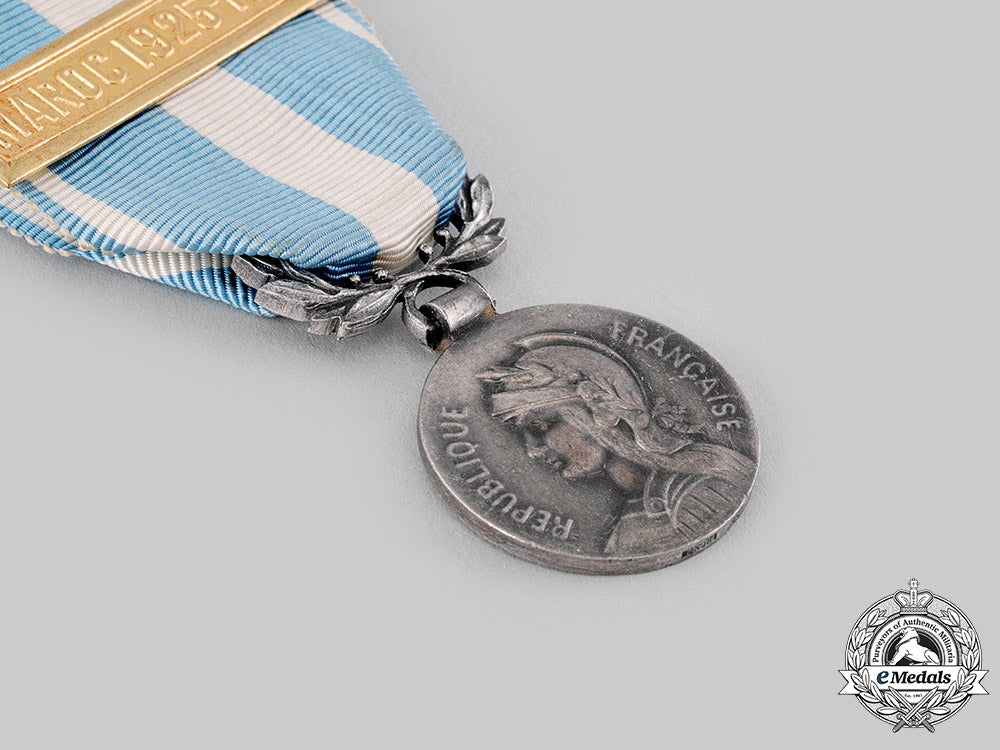 france,_iii_republic._a_colonial_medal_for_maroc1926_m19_19412_1