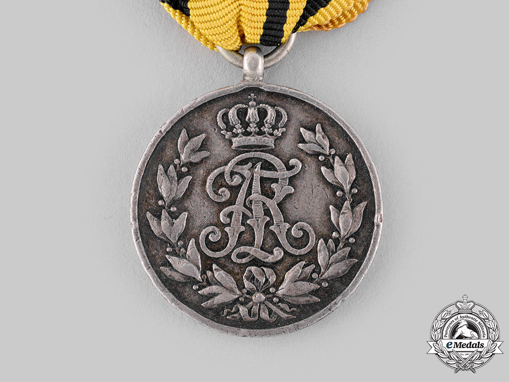saxony,_kingdom._a_friedrich_august_medal,_silver,_with_world_war_clasp_m19_19752