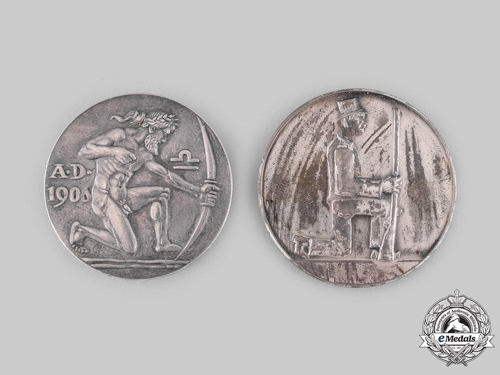 germany,_imperial._a_pair_of_german_shooting_federation(_dsb)_competition_medals,_with_cases_m19_19817