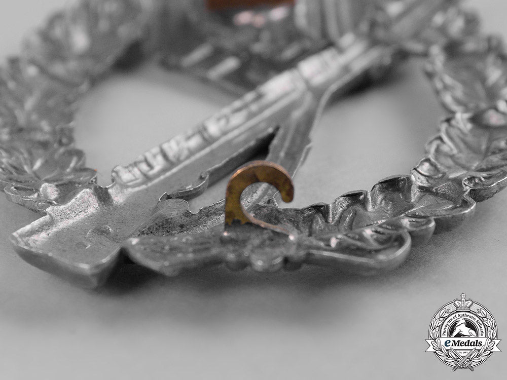 germany,_wehrmacht._an_infantry_badge_in_silver_m19_2000