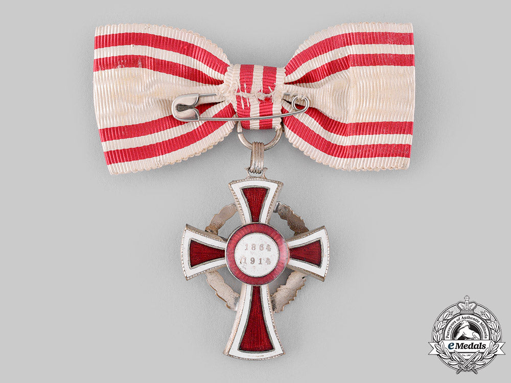 austria,_imperial._an_order_of_the_red_cross,_ii_class_cross_with_war_decoration,_ladies_issue(_rothe_copy)_m19_20004