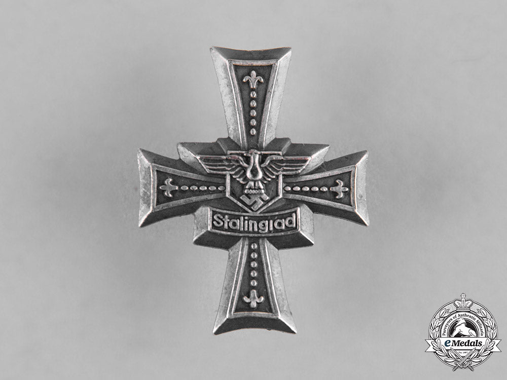 germany,_heer._a_stalingrad_shoulder_board_cross_for_the134_th_grenadier_regiment_m19_2014