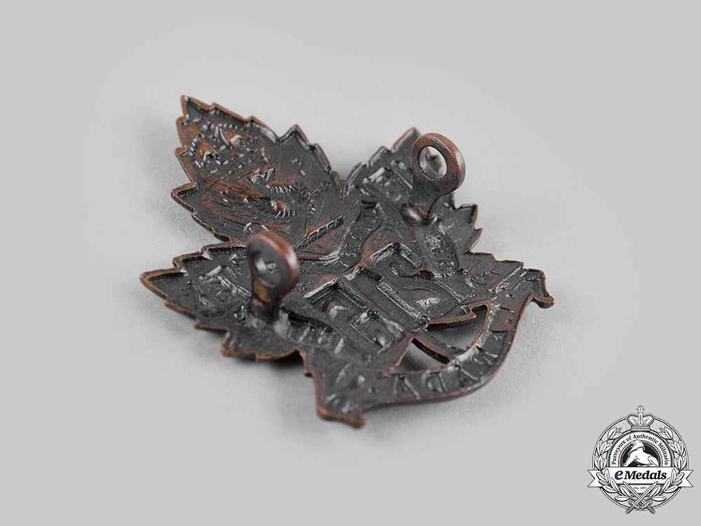 canada,_cef._a215_th_infantry_battalion_cap_badge,_by_birks,_c.1916_m19_20145
