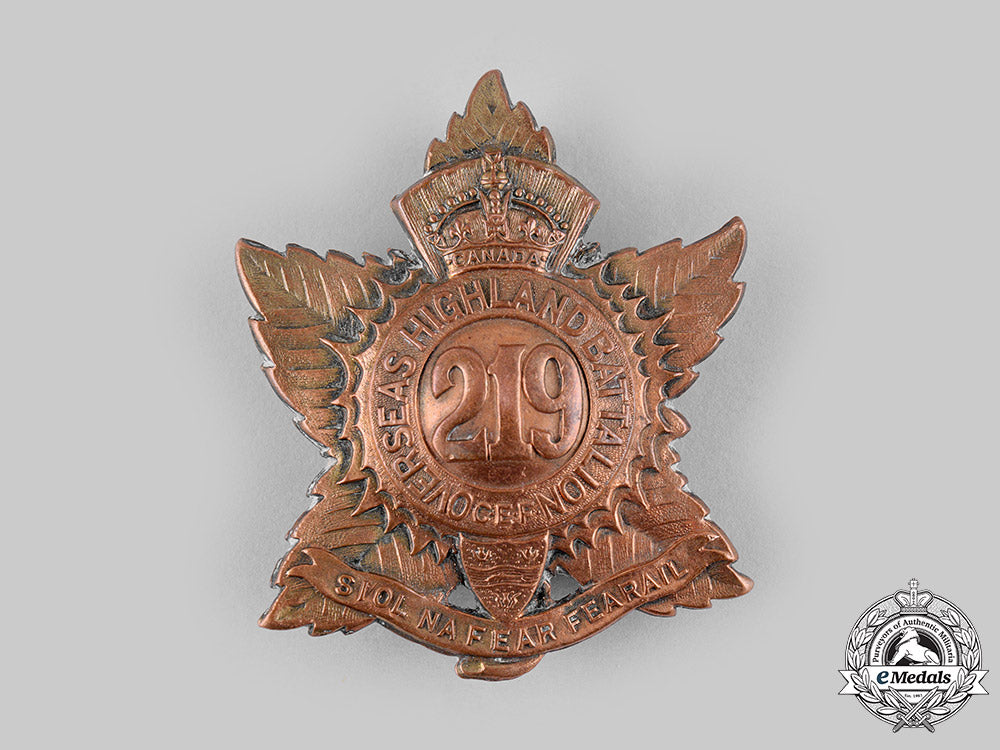 canada,_cef._a219_th_infantry_battalion"_nova_scotia_highlanders"_glengarry_badge,_c.1916_m19_20161