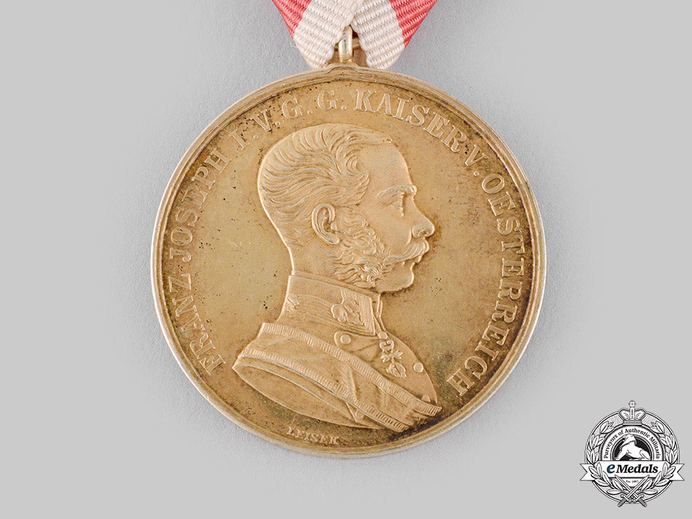 austria,_imperial._a_gold_grade_bravery_medal,_c.1916_m19_20369