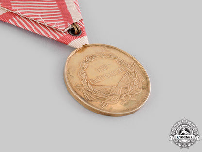 austria,_imperial._a_gold_grade_bravery_medal,_c.1916_m19_20372