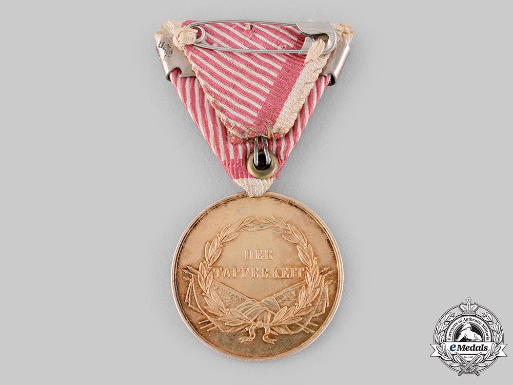 austria,_empire._a_gold_bravery_medal,_second_award,_c.1916_m19_20375