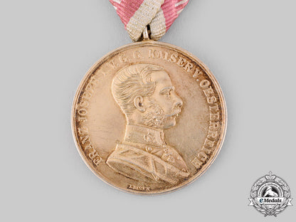 austria,_empire._a_gold_bravery_medal,_second_award,_c.1916_m19_20376