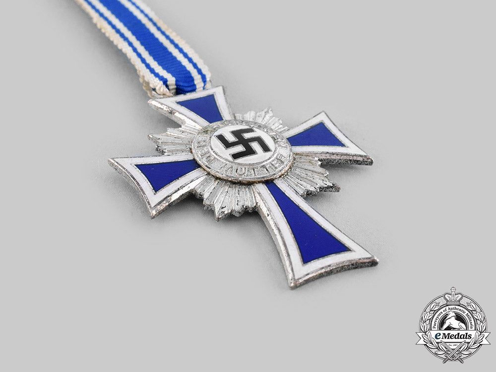 germany,_third_reich._a_lot_of_honour_crosses_of_the_german_mother,_all_grades_m19_20517_1