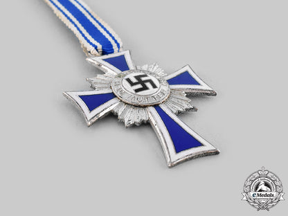 germany,_third_reich._a_lot_of_honour_crosses_of_the_german_mother,_all_grades_m19_20517_1