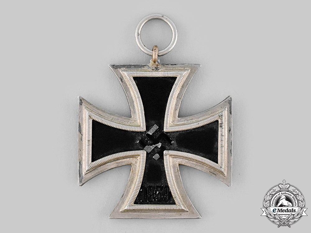 germany,_wehrmacht._a1939_iron_cross_ii_class_with_ribbon_bar_m19_20533