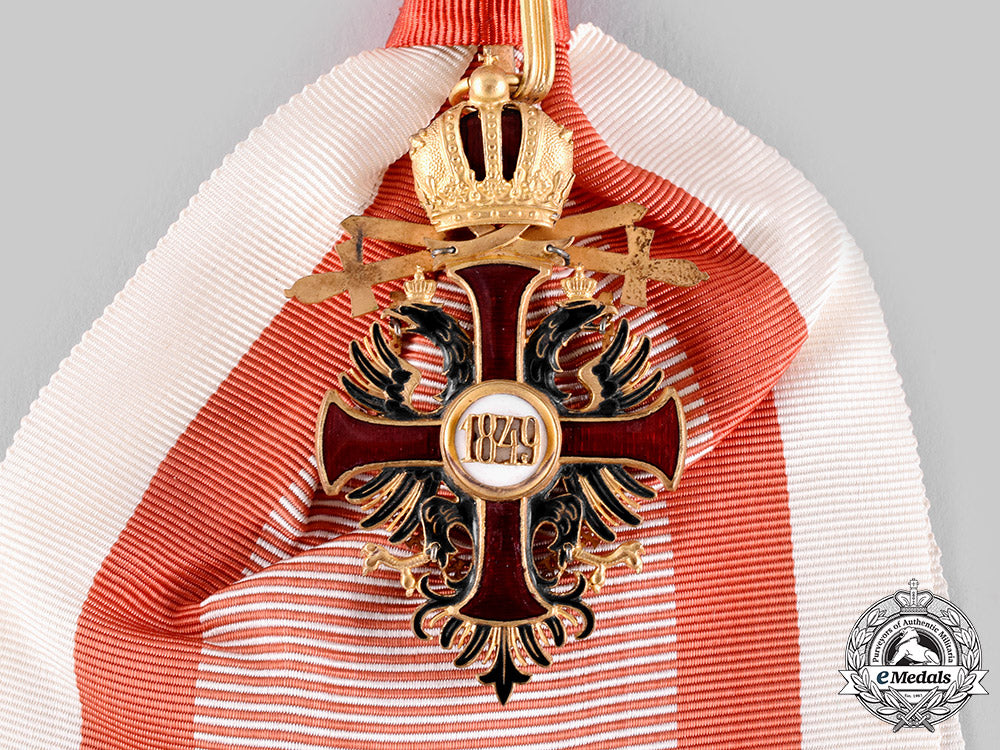austria,_imperial._an_order_of_franz_joseph,_grand_cross_with_swords&_war_decoration(_rothe_copy)_m19_20833
