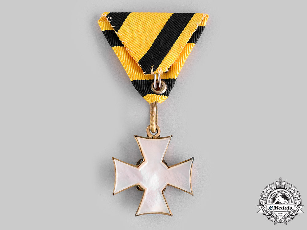 austria,_empire._a_military_long_service_decoration,_ii_class_for_officers_for_twenty-_five_years'_service,_c.1850_m19_20937