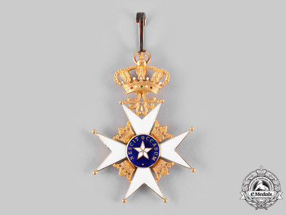 sweden,_kingdom._an_order_of_the_north_star,_ii_class_commander_in_gold,_by_c.f.carlman,_c.1945_m19_20971
