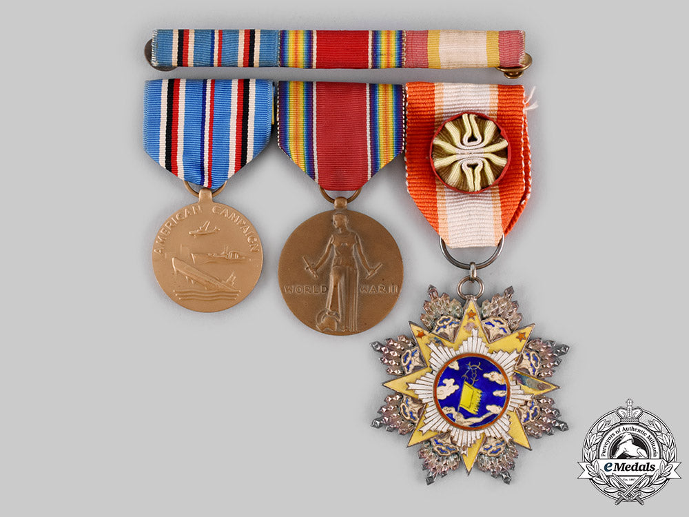 united_states._a_chinese_resplendent_banner_medal_bar,_c.1945_m19_21005