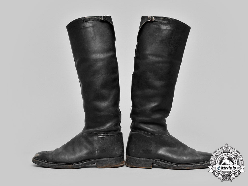 germany,_heer._a_pair_of_marching_boots,_by_bären-_stiefel_k.g._m19_21101