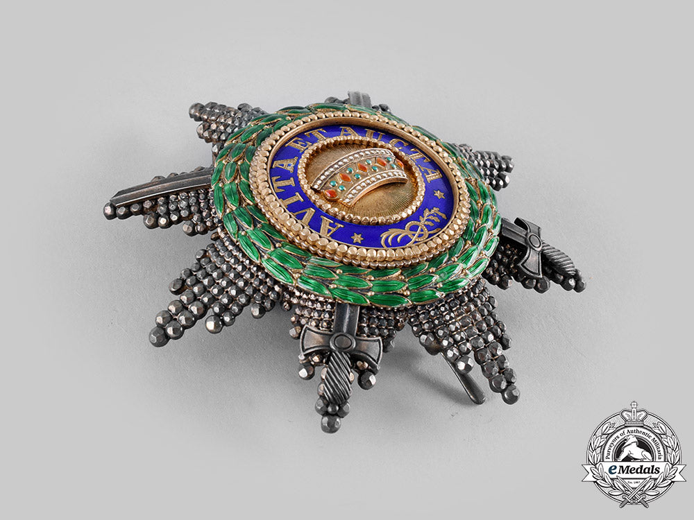 austria,_imperial._an_iron_crown_order,_i_class_star_with_ii_class_war_decoration&_swords(_rothe_copy)_m19_21217_1