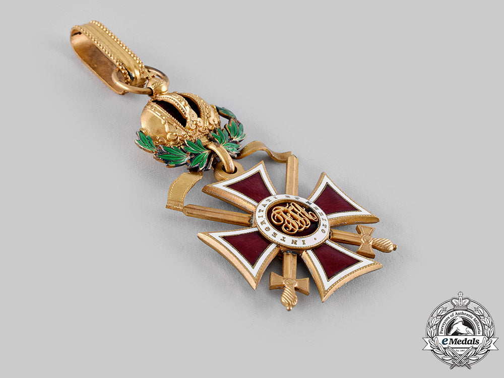 austria,_imperial._an_imperial_order_of_leopold,_i_class_with_war_decoration&_gold_grade_swords(_rothe_copy)_m19_21226